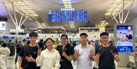 MỘT SỐ HÌNH ẢNH ĐẠI DIỆN TRUNG TÂM HAATO VÀ GIA ĐÌNH TIỄN DU HỌC SINH TRÊN SÂN BAY QUỐC TẾ NỘI BÀI.